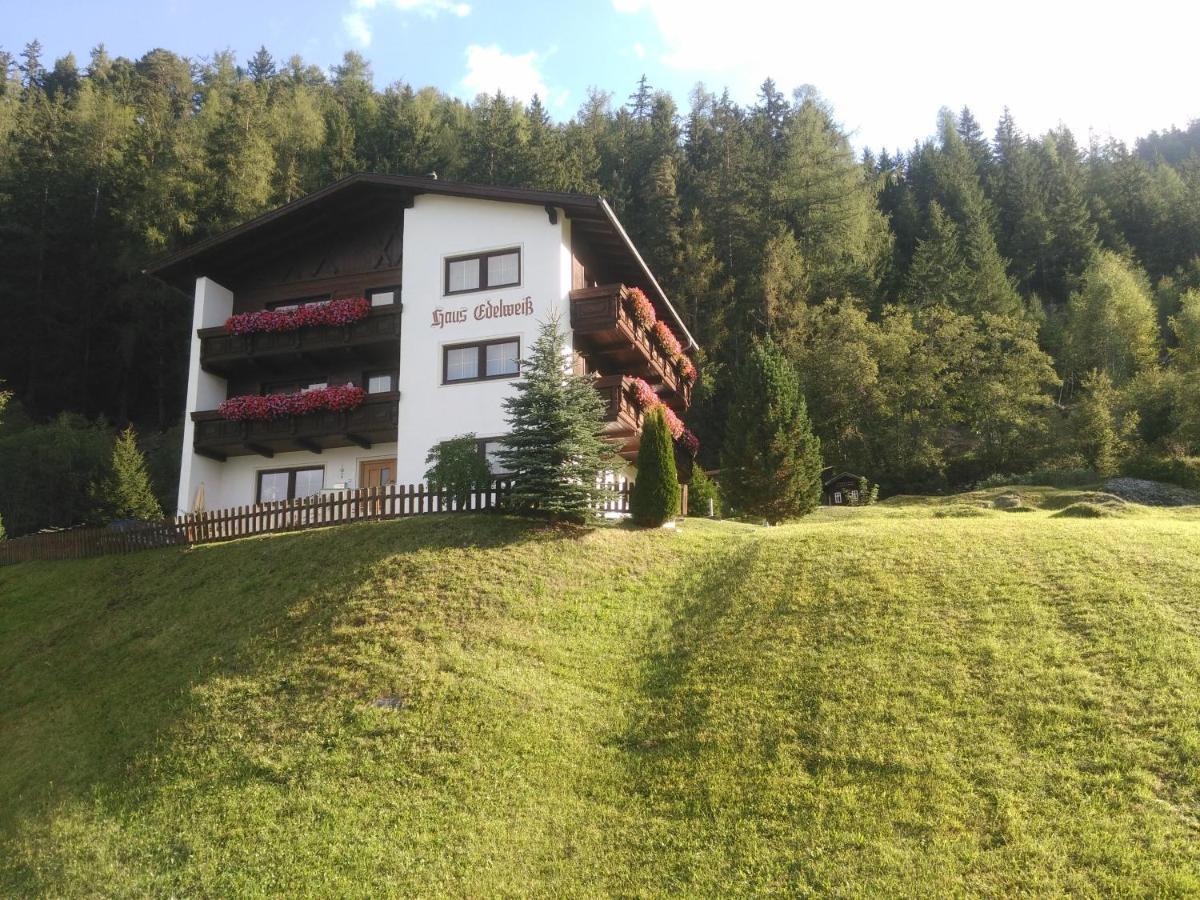 제르젠스 Haus Edelweiss B&B 외부 사진